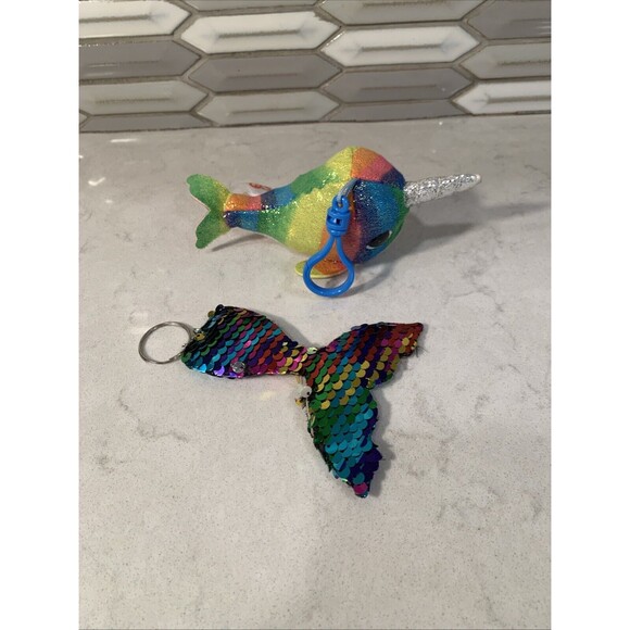 Whale Keychains - Picture 4 of 4